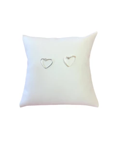 Brand new 🛒 A Blonde and Her Bag Jewelry 👩 women Stud Hearts in Silver ✨