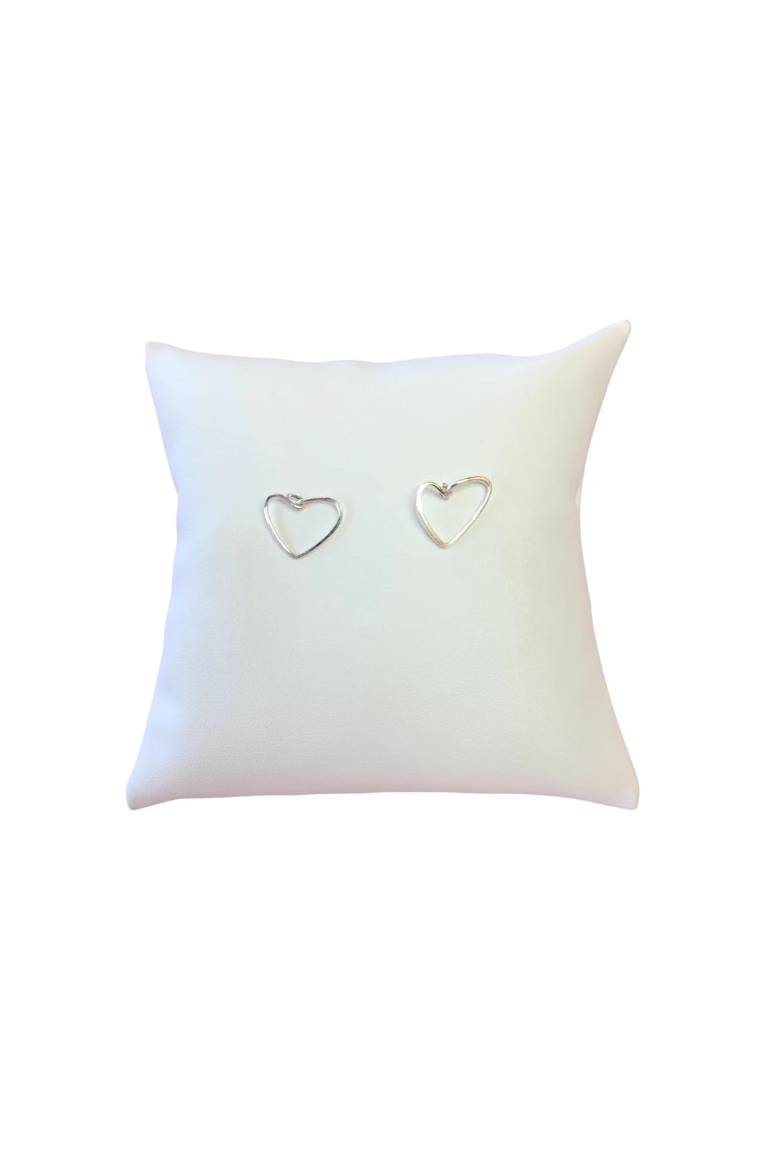 Brand new ๐ A Blonde and Her Bag Jewelry ๐ฉ women Stud Hearts in Silver โจ