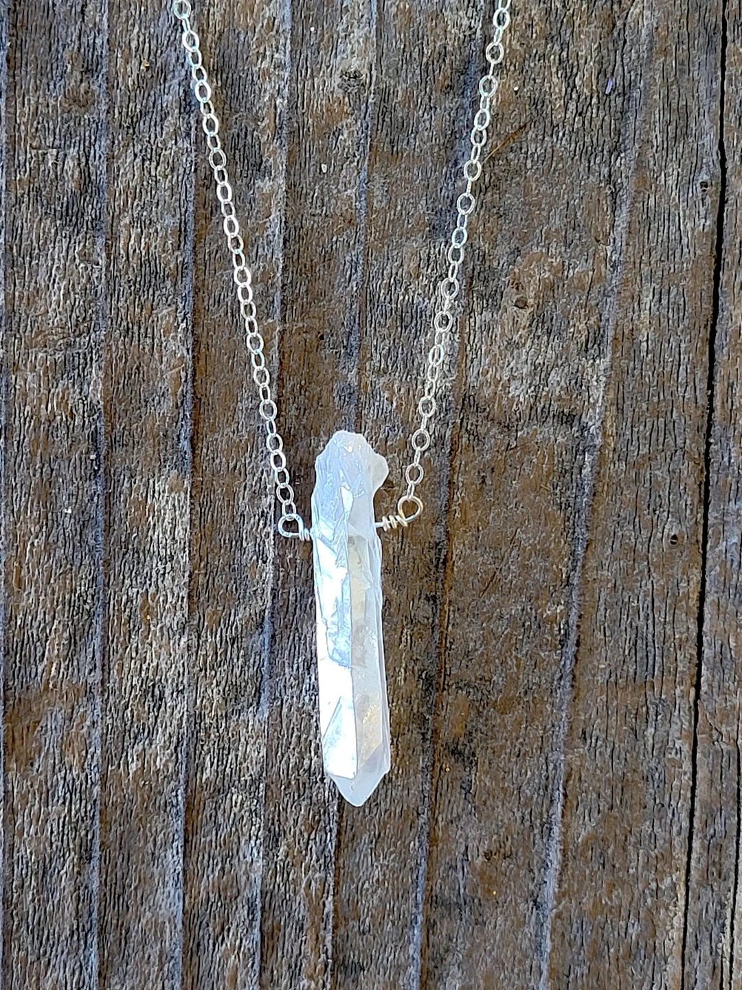 Best Pirce 😀 A Blonde and Her Bag Jewelry 👩 women Single Raw Rainbow Quartz Crystal Pendant Necklace in Silver ✔️ - Image 3