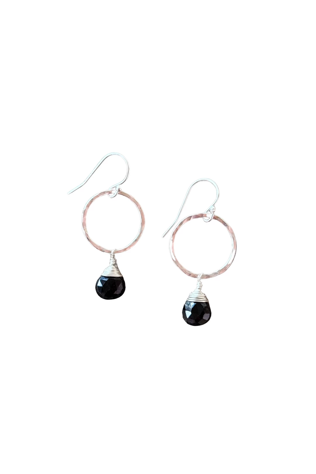 Discount ⌛ A Blonde and Her Bag Jewelry 👩 women Yuliya Earring 🔨 Hammered in Black Onyx ✔️