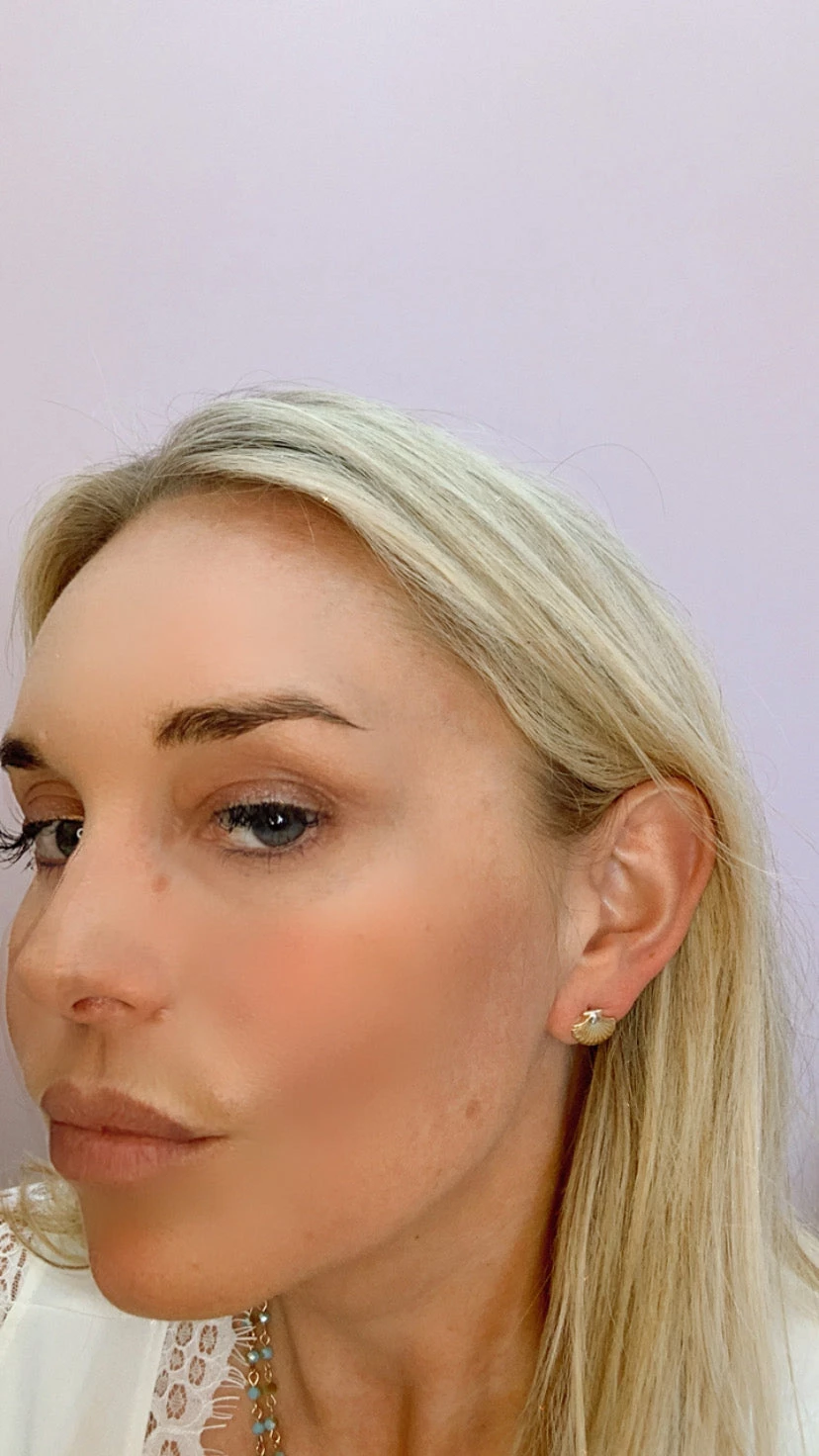 Flash Sale β A Blonde and Her Bag Jewelry π© women Clam Shell Stud Earring - Set of 3 π - Image 4